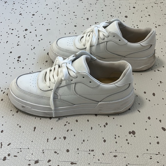 💘 VAGABOND - SELENA WHITE COURT SNEAKERS